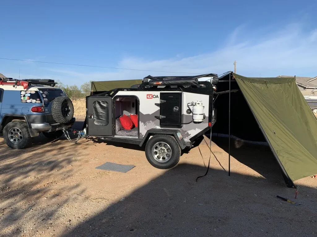 23 Zero Peregrine 270 Awning